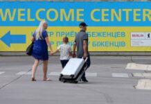 Все більше українців хочуть залишитися за кордоном назавжди: дослідження