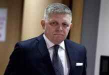 Критикував лібералізм і вихваляв Орбана: Фіцо вперше з’явився на публіці після поранення