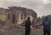 Окупанти обстріляли з авіації Харківську область: пошкоджено будинки, є поранені