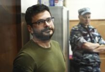 Адвокат російського опозиціонера Яшина заявив, що його вивезли з колонії
