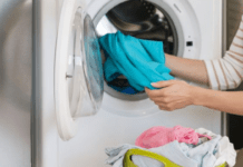 Як правильно прати, сушити й прасувати шовкові речі: прості та ефективні поради