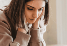 ТОП-6 ознак, які вказують на занижену самооцінку