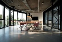 Попит знизився, а ціни ростуть: у яких містах України частіше купують офіси