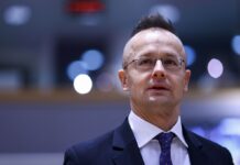 В Угорщині б’ють на сполох через рішення України припинити транзит нафти “Лукойл”