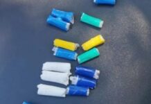 23 сліп-пакети з наркотичною речовиною: патрульні Кривого Рогу затримали чоловіка