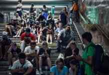 У Києві та багатьох областях оголошено тривогу. Працює ППО