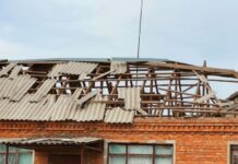 Ніч на Дніпропетровщині минула без прильотів, але зранку ворог вдарив по Нікопольщині дроном-камікадзе