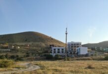 У Криму окупанти базують військові вертольоти біля будинків – представництво президента України