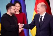 Зеленський розповів канцлеру Німеччини про обстановку на лінії фронту