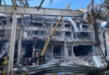 Двоє людей загинули, одна – поранена через обстріли РФ на Донеччині – влада