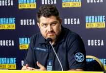 Українські військові атакували одну з газових вишок у Чорному морі – ВМС