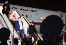 Пєсков визнав, що обміняний напередодні Вадим Красіков служив у ФСБ