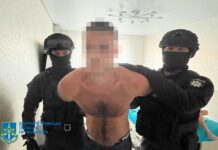 Заробили на вирощуванні та збуті канабісу понад 50 млн грн: на Дніпропетровщині затримали злочинну організацію