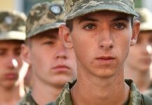 Люди закінчуються: військовий психолог закликав 18-річних готуватися до захисту батьківщини