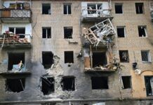 Війська РФ обстріляли Херсон, серед постраждалих дитина – влада