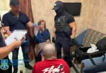 На Криворіжжі прокуратура викрила «смотрящого» та двох його спільників, які розповсюджували наркотики у СІЗО