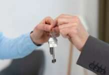 Як виписати співвласника житла, якщо він довго не проживає у квартирі чи будинку: роз’яснення юриста