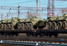 Ворог планує залучити студентів з окупованих територій до ремонту техніки ЗС РФ, – ЦНС