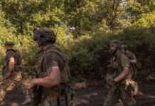 ЗСУ краще відійти до Покровська на більш вигідні позиції, – експерт