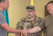 Андрій Білоусов передав батальйону ТРО Кам’янського району РЕБ-систему