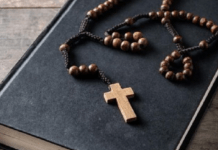 Воздвиження Хреста Господнього: нова дата святкування, заборони та головні традиції