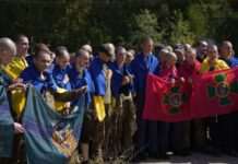 Екс-полонений відповів на критику командира “Азову” щодо останнього обміну з РФ