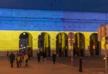 Країна ЄС почне видавати українцям новий дозвіл на перебування: умови