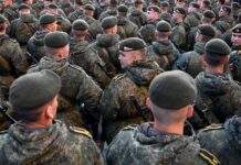 РФ вигадала новий спосіб поповнити армію за рахунок осіб на окупованих територіях, ЦНС