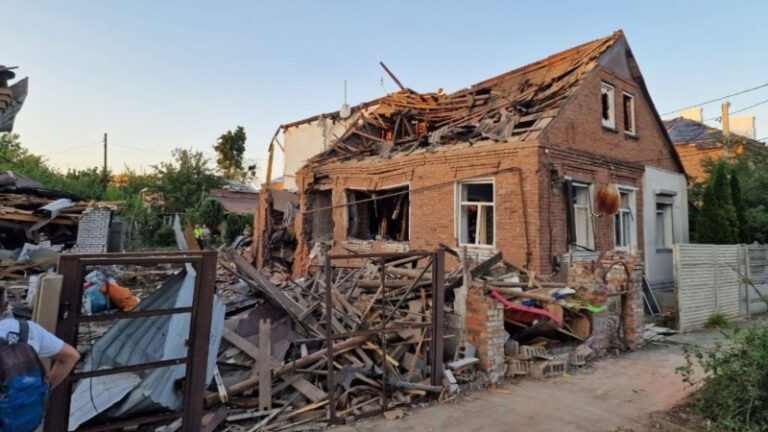 Масована атака ракетами на Харків: кількість постраждалих зросла до 47 людей – ДСНС