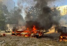 Війська РФ вдарили КАБами по Харкову: шестеро постраждалих, зокрема рятувальники – влада