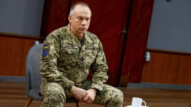 Відбулась закрита нарада за участю Сирського: йшлося про комплектування військових частин і підсумки діяльності ЗСУ в серпні – Генштаб