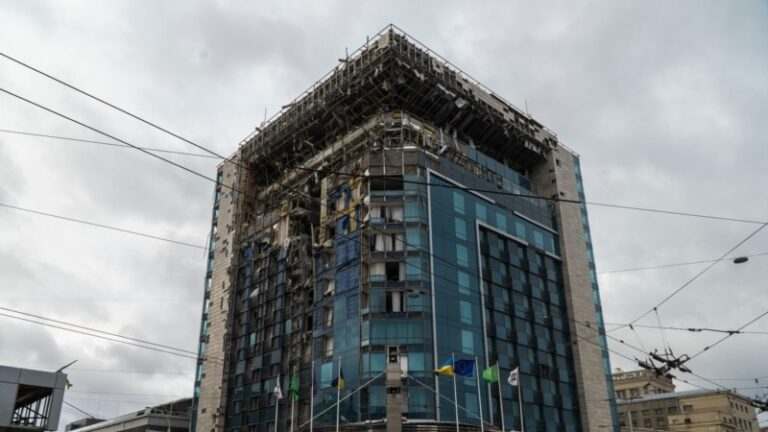 У Харкові до 15 зросло число потерпілих від російського авіаудару – Терехов