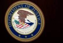 У США чотирьох активістів визнали винними в причетності до просування російських наративів