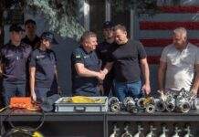 “Бджола” передала ДСНС нове оснащення