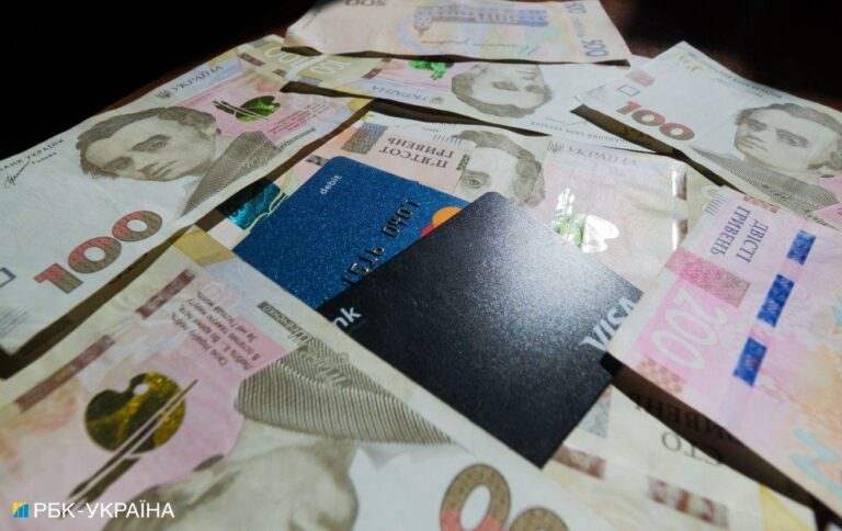 ПФУ за останній місяць скоротив виплату пенсій українцям