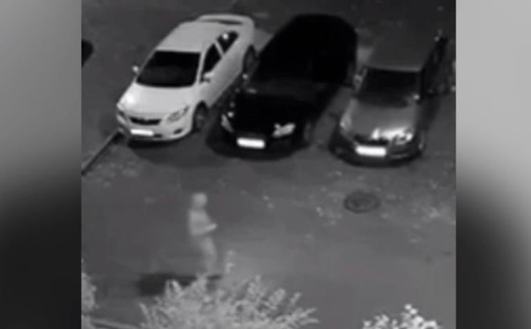 Вночі у Дніпрі підпалили дві військові автівки: подробиці