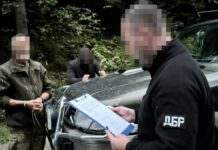 Проводив ухилянтів до Румунії. На Буковині на “гарячому” спіймали правоохоронця