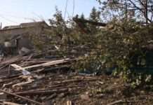 У Запоріжжі з-під завалів багатоповерхівки дістали жінку, її госпіталізували – влада