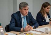 Україна закликала Іспанію прискорити поставки танків й ППО, Росія готує нові обстріли