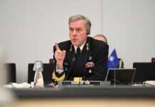 Україна має право захищати себе ударами по Росії, – адмірал НАТО