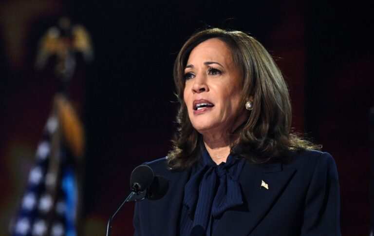 Гарріс засудила “політичне насильство” після нового замаху на Трампа