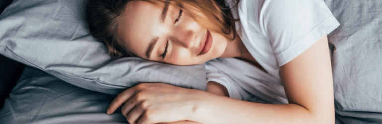 Ні в якому разі цього не робіть: чому ніколи не можна спати з відкритим вікном