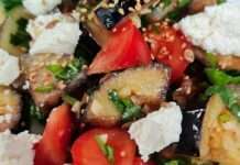 Справжній осінній салат: рецепт страви з баклажанами та підмідором