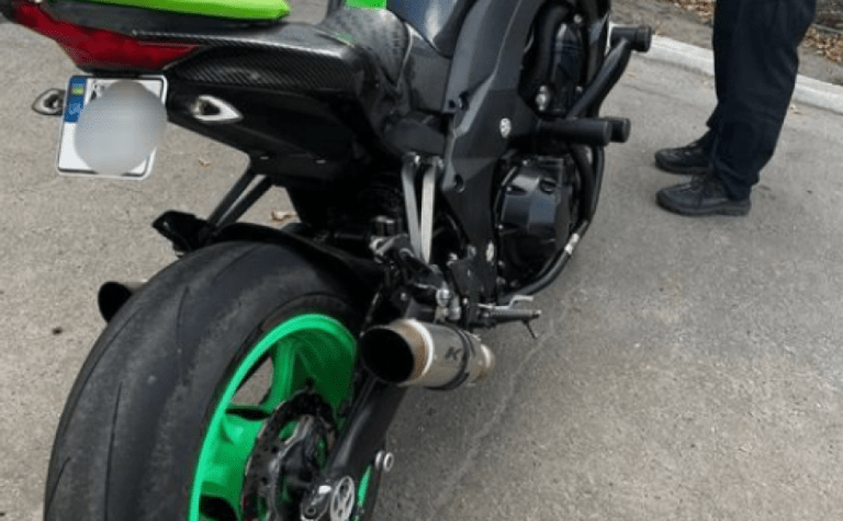 У Дніпрі патрульні виявили мотоцикл, що перебуває у розшуку Інтерполом