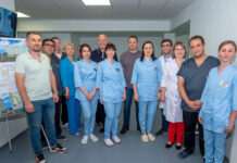 У Камʼянському відкрили після капремонту відділення у двох найбільших лікарнях