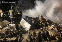 Рятувальники ліквідували пожежі, які виникли внаслідок атаки на Дніпропетровщину