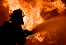 У Запоріжжі під час пожежі у п’ятиповерхівці загинув чоловік