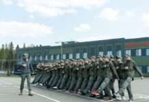 РФ перетворює школи окупованого Мелітополя на військові казарми для дітей, – ЦНС