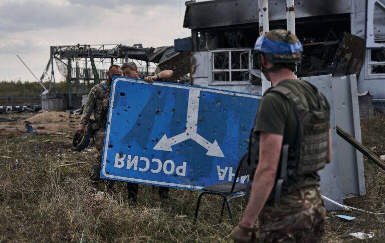 Від початку доби РФ завдала 12 ударів КАБами по Курській області, – Генштаб