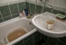 У Донецьку окупанти нараховують людям захмарні платіжки за воду, якої немає, – ЦНС